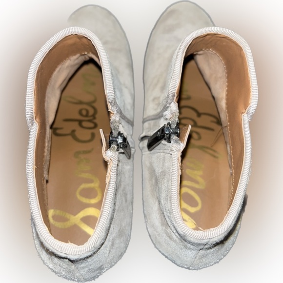 Sam Edelman Petty Chelsea Boot in Putty Suede 6 - Picture 5 of 10